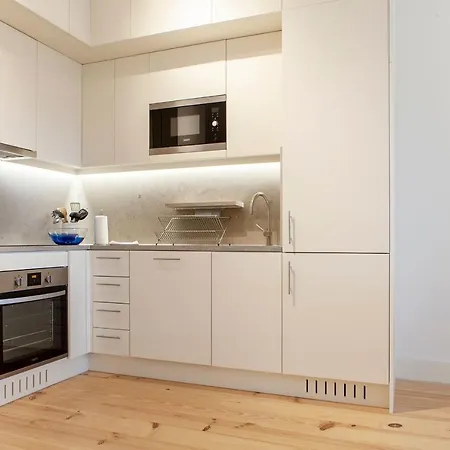 Modern One Bedroom Flat With Kitchen By Lovelystay